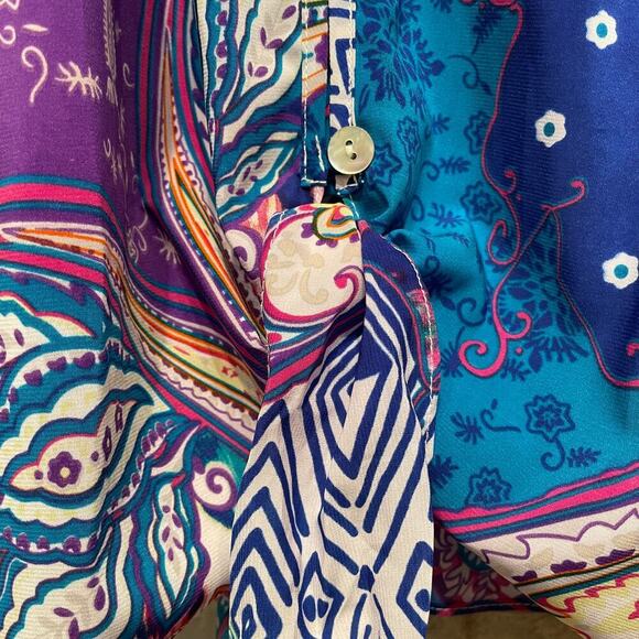 Chico’s Size 1 (M) Patchwork Paisley Blouse | Boho Cold Shoulder Resort Wear - Picture 4 of 6